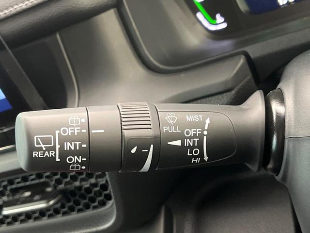 ステップワゴン ｅ：ＨＥＶスパーダ　登録済未使用車　純正１１型ナビ　両側電動ドア　パワーバックドア　ホンダセンシング　レーダークルーズコントロール　前席シートヒーター　ハーフレザーシート　ＬＥＤヘッドライト　前席シートバックテーブル（53枚目）