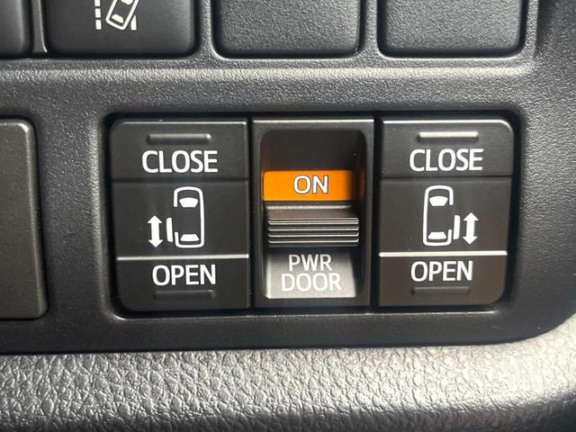 ヴォクシー ＺＳ　煌ＩＩ　純正９型ＳＤナビ　バックカメラ　セーフティセンス　両側電動スライドドア　禁煙車　ドラレコ　コーナーセンサー　ＬＥＤヘッド　ＥＴＣ２．０　クルコン　オートハイビーム　オートライト　スマートキー（6枚目）