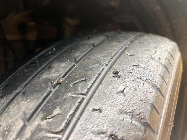 ヴォクシー ＺＳ　煌ＩＩ　純正９型ＳＤナビ　バックカメラ　セーフティセンス　両側電動スライドドア　禁煙車　ドラレコ　コーナーセンサー　ＬＥＤヘッド　ＥＴＣ２．０　クルコン　オートハイビーム　オートライト　スマートキー（29枚目）