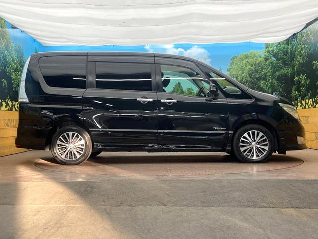 セレナ ハイウェイスターＳ－ＨＶアドバンスドセーフティパック　純正８型ナビ　後席モニター　アラウンドビューモニター　両側電動ドア　エマージェンシーブレーキ　クルーズコントロール　ビルトインＥＴＣ　踏み間違い防止装置　ＬＥＤヘッドライト　スマートキー　禁煙車（26枚目）