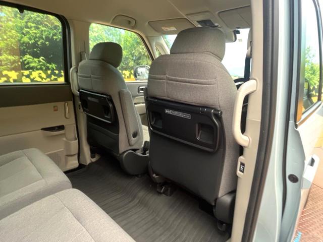 ステップワゴン e:HEVエアー ホンダセンシング 純正8型ナビ 全周囲カメラ 両側電動ドア クリアランスソナー LEDヘッドライト/フロントフォグ ETC フルセグTV レーンアシスト Bluetooth再生 オートハイビーム(37枚目)