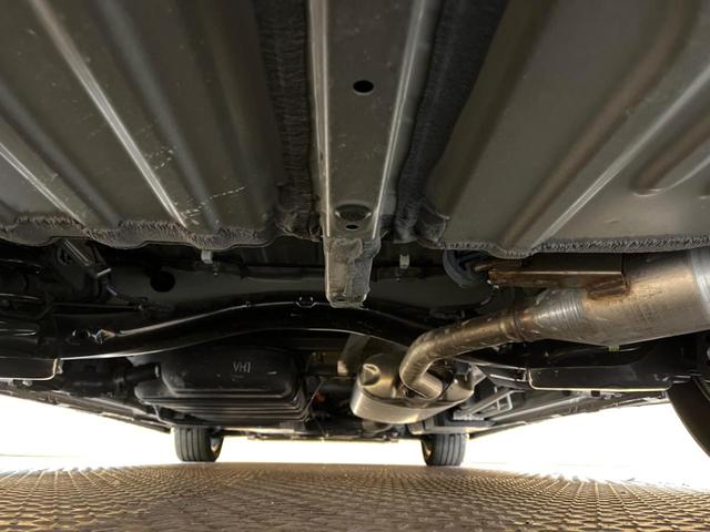 ヴォクシー ハイブリッドS-Z モデリスタエアロ 後席モニター 快適利便パッケージ デジタルインナーミラー 純正10.5型ナビ 全周囲カメラ トヨタチームメイト トヨタセーフティセンス レーダクルーズ ブラインドスポットモニター(19枚目)