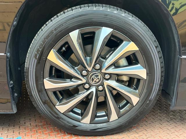 ヴォクシー ハイブリッドS-Z モデリスタエアロ 後席モニター 快適利便パッケージ デジタルインナーミラー 純正10.5型ナビ 全周囲カメラ トヨタチームメイト トヨタセーフティセンス レーダクルーズ ブラインドスポットモニター(28枚目)