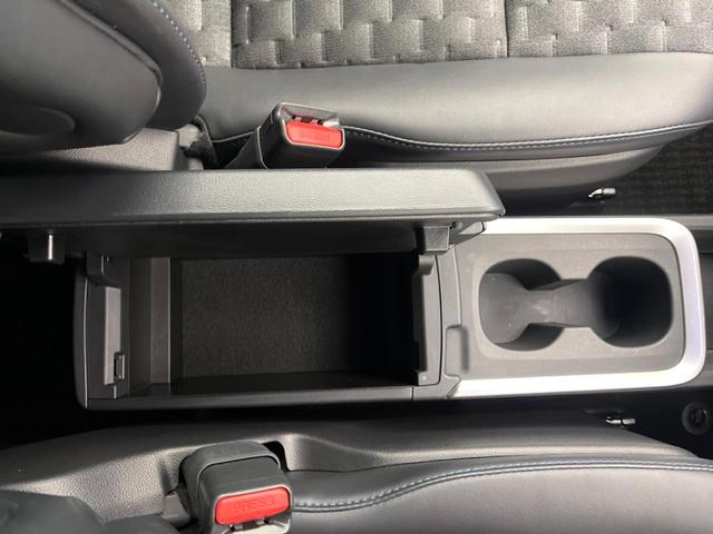 ヴォクシー ハイブリッドS-Z モデリスタエアロ 後席モニター 快適利便パッケージ デジタルインナーミラー 純正10.5型ナビ 全周囲カメラ トヨタチームメイト トヨタセーフティセンス レーダクルーズ ブラインドスポットモニター(62枚目)