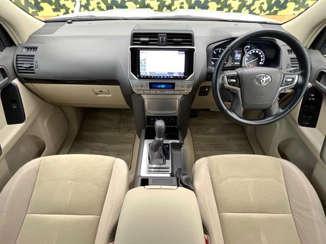 ランドクルーザープラド ＴＸ　サンルーフ　ＢＩＧ－Ｘ９インチナビ　レーダークルーズコントロール　デジタルインナーミラー　ＬＥＤヘッドライト　クリアランスソナー　オートライト　オートハイビーム　バックカメラ　ダウンヒルアシスト（2枚目）