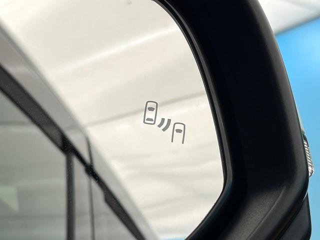 ヴェルファイアハイブリッド Ｚ　プレミア　モデリスタエアロ　左右独立ムーンルーフ　純正１４型ナビ　後席モニター　パノラミックビューモニター　黒革シート　オットマン付セカンドシート　ウッドコンビステアリング　三眼ＬＥＤヘッドライト（31枚目）