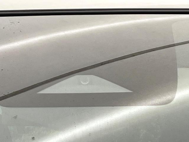 セレナ e-パワー ハイウェイスターV 登録済未使用車 プロパイロット 純正12.3型ナビ 両側電動スライド 全周囲カメラ デジタルインナーミラー ブラインドスポットモニター デュアルオートエアコン オートマチックハイビーム(22枚目)