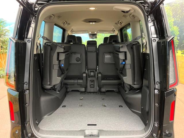 セレナ e-パワー ハイウェイスターV 登録済未使用車 プロパイロット 純正12.3型ナビ 両側電動スライド 全周囲カメラ デジタルインナーミラー ブラインドスポットモニター デュアルオートエアコン オートマチックハイビーム(38枚目)