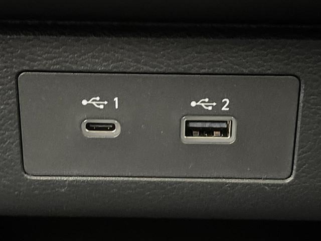 セレナ e-パワー ハイウェイスターV 登録済未使用車 プロパイロット 純正12.3型ナビ 両側電動スライド 全周囲カメラ デジタルインナーミラー ブラインドスポットモニター デュアルオートエアコン オートマチックハイビーム(67枚目)