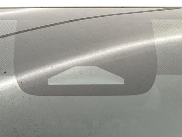 ノア ハイブリッドＳ－Ｚ　モデリスタフルエアロ　純正１０．５型ナビ　バックカメラ　デュアルオートエアコン　レーダークルーズ　トヨタセーフティセンス　両側電動スライド　ＡＣ１００Ｖ電源　ＣＤ／ＤＶＤ再生　クリアランスソナー（21枚目）