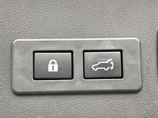 レヴォーグ STIスポーツ EX 11.6型ナビ アイサイト レーダークルーズコントロール 全席シートヒーター パワーバックドア バックカメラ サイドカメラ メモリー機能付きパワーシート 革シート レーンアシスト LEDヘッドライト(7枚目)