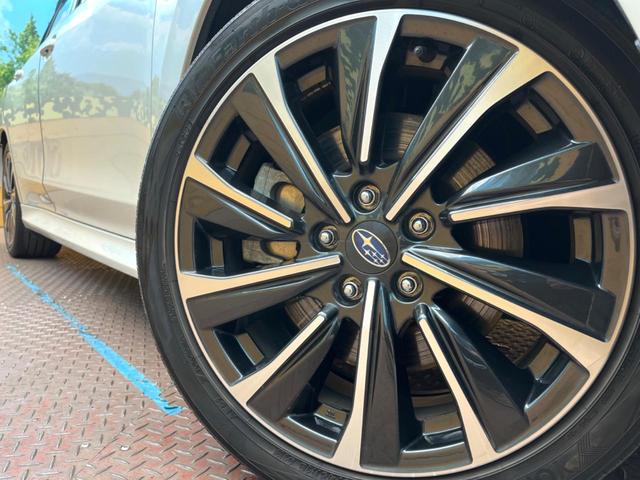 レヴォーグ STIスポーツ EX 11.6型ナビ アイサイト レーダークルーズコントロール 全席シートヒーター パワーバックドア バックカメラ サイドカメラ メモリー機能付きパワーシート 革シート レーンアシスト LEDヘッドライト(13枚目)