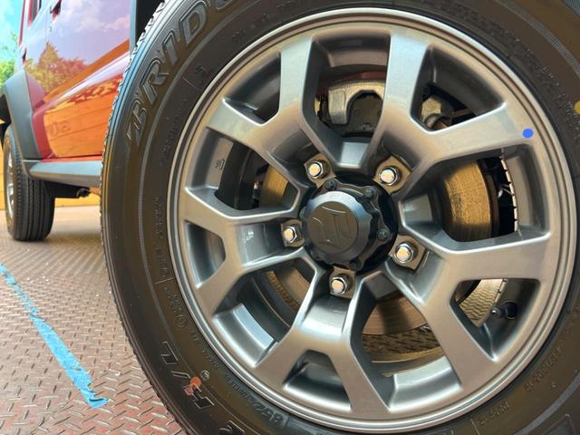 ジムニーノマド FC 4WD 登録済使用車 セーフティサポート レーダークルーズ コーナーセンサー 前席シートヒーター LEDヘッドライト ダウンヒルアシスト 横滑り防止装置 オートライト オートエアコン オートハイビーム(13枚目)