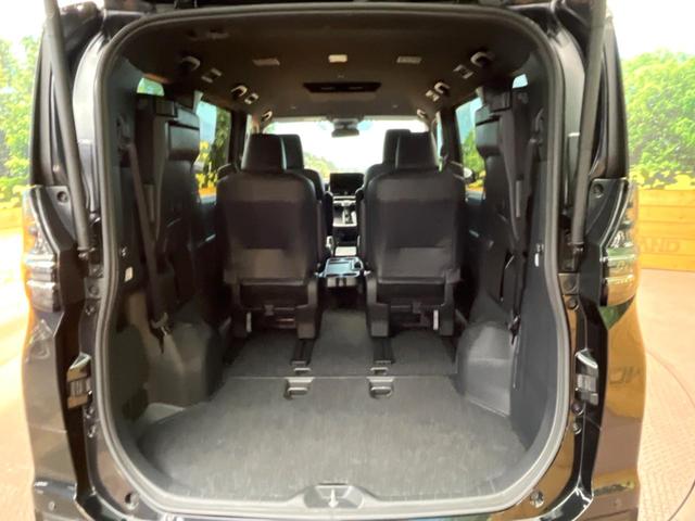 ヴォクシー S-Z 純正10.5型ナビ 快適利便パッケージ 両側電動スライド トヨタセーフティセンス レーダークルーズコントロール ハーフレザーシート 革巻きステアリング 純正17インチアルミホイール(10枚目)