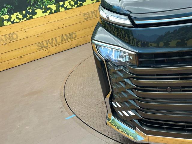 ヴォクシー S-Z 純正10.5型ナビ 快適利便パッケージ 両側電動スライド トヨタセーフティセンス レーダークルーズコントロール ハーフレザーシート 革巻きステアリング 純正17インチアルミホイール(12枚目)