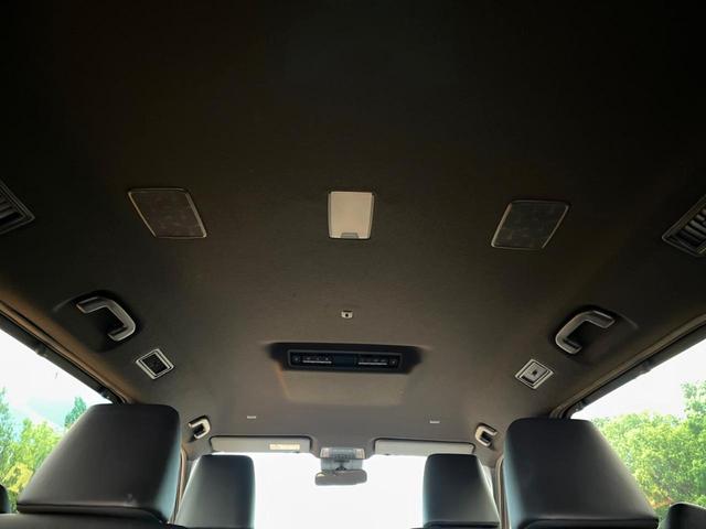 ヴォクシー S-Z 純正10.5型ナビ 快適利便パッケージ 両側電動スライド トヨタセーフティセンス レーダークルーズコントロール ハーフレザーシート 革巻きステアリング 純正17インチアルミホイール(33枚目)