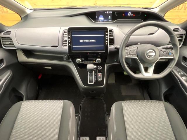 セレナ ハイウェイスターＶ　フリップダウンモニター　純正１０型ナビ　両側電動スライドドア　全周囲カメラ　インテリジェントエマージェンシーブレーキ　プロパイロット　デジタルインナーミラー　ブラインドスポットモニター　ＬＥＤヘッド（2枚目）