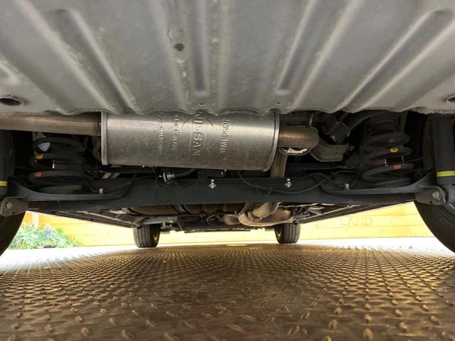 セレナ ハイウェイスターＶ　フリップダウンモニター　純正１０型ナビ　両側電動スライドドア　全周囲カメラ　インテリジェントエマージェンシーブレーキ　プロパイロット　デジタルインナーミラー　ブラインドスポットモニター　ＬＥＤヘッド（20枚目）