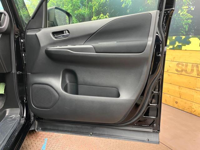 セレナ ハイウェイスターＶ　フリップダウンモニター　純正１０型ナビ　両側電動スライドドア　全周囲カメラ　インテリジェントエマージェンシーブレーキ　プロパイロット　デジタルインナーミラー　ブラインドスポットモニター　ＬＥＤヘッド（37枚目）