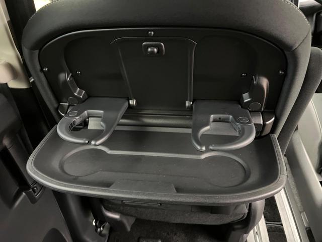 セレナ ハイウェイスターＶ　フリップダウンモニター　純正１０型ナビ　両側電動スライドドア　全周囲カメラ　インテリジェントエマージェンシーブレーキ　プロパイロット　デジタルインナーミラー　ブラインドスポットモニター　ＬＥＤヘッド（44枚目）