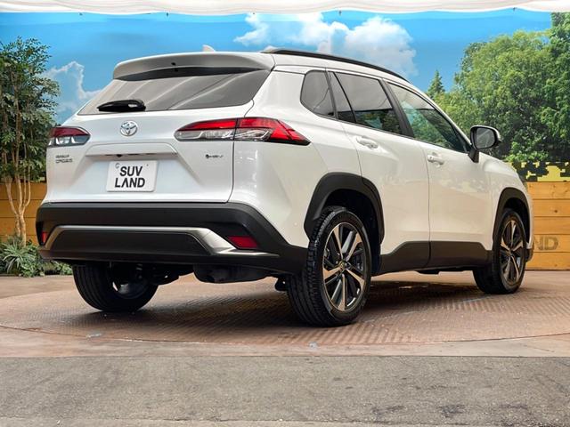 カローラクロス ハイブリッド　Ｚ　パノラマルーフ　１０．５型ナビ　全周囲カメラ　トヨタセーフティセンス　レーダクルーズ　ブラインドスポットモニター　パワーバックドア　パワーシート　シートヒーター　ＬＥＤヘッドライト　オートハイビーム（17枚目）