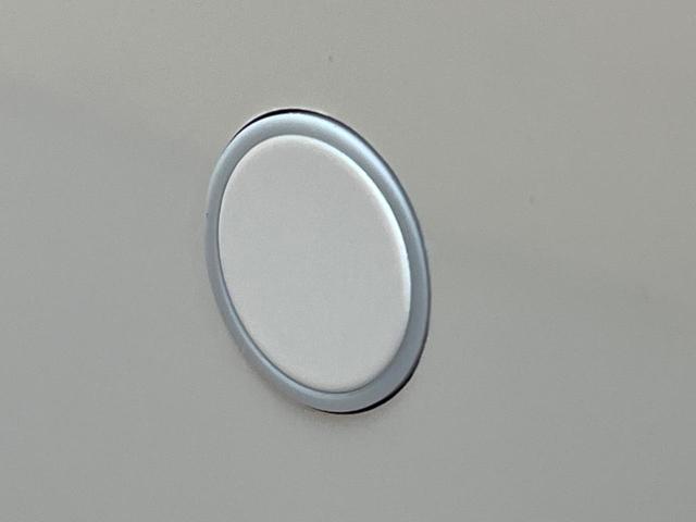 カローラクロス ハイブリッド　Ｚ　パノラマルーフ　１０．５型ナビ　全周囲カメラ　トヨタセーフティセンス　レーダクルーズ　ブラインドスポットモニター　パワーバックドア　パワーシート　シートヒーター　ＬＥＤヘッドライト　オートハイビーム（25枚目）