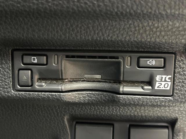 カローラクロス ハイブリッド　Ｚ　パノラマルーフ　１０．５型ナビ　全周囲カメラ　トヨタセーフティセンス　レーダクルーズ　ブラインドスポットモニター　パワーバックドア　パワーシート　シートヒーター　ＬＥＤヘッドライト　オートハイビーム（47枚目）