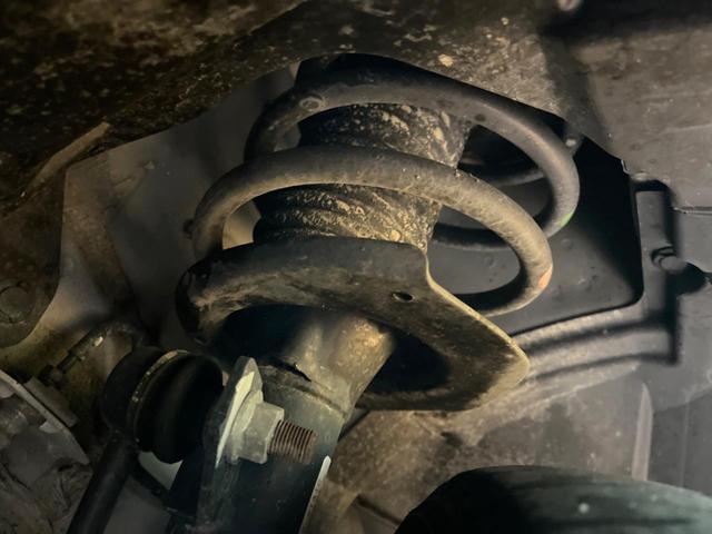 セレナ ハイウェイスターV 両側電動スライド セーフティパックA 純正10.5型ナビ 全周囲カメラ プロパイロット ブラインドスポットモニター クリアランスソナー LEDヘッドライト オートマチックハイビーム オートライト(20枚目)