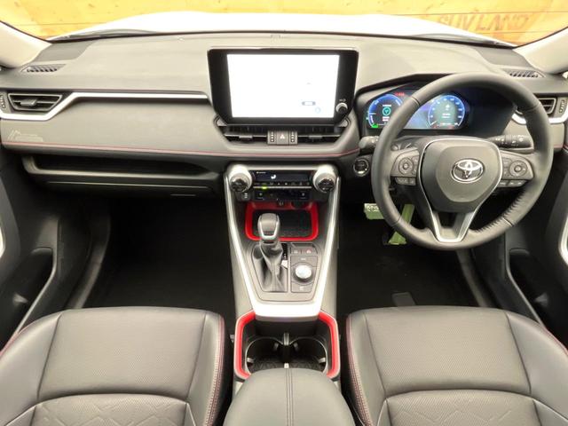 ＲＡＶ４ ハイブリッドアドベンチャー　オフロードパッケージＩＩ　登録済未使用車　純正１０．５型ナビ　レーダークルーズ　トヨタセーフティセンス　ブラインドスポットモニター　シートベンチレーション　バックカメラ　メモリーシート　デュアルオートエアコン（2枚目）