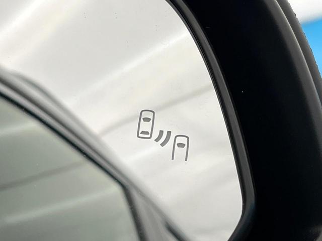 ＲＡＶ４ ハイブリッドアドベンチャー　オフロードパッケージＩＩ　登録済未使用車　純正１０．５型ナビ　レーダークルーズ　トヨタセーフティセンス　ブラインドスポットモニター　シートベンチレーション　バックカメラ　メモリーシート　デュアルオートエアコン（5枚目）