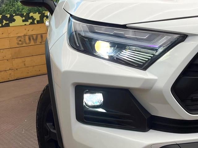 ＲＡＶ４ ハイブリッドアドベンチャー　オフロードパッケージＩＩ　登録済未使用車　純正１０．５型ナビ　レーダークルーズ　トヨタセーフティセンス　ブラインドスポットモニター　シートベンチレーション　バックカメラ　メモリーシート　デュアルオートエアコン（12枚目）