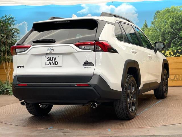 ＲＡＶ４ ハイブリッドアドベンチャー　オフロードパッケージＩＩ　登録済未使用車　純正１０．５型ナビ　レーダークルーズ　トヨタセーフティセンス　ブラインドスポットモニター　シートベンチレーション　バックカメラ　メモリーシート　デュアルオートエアコン（17枚目）