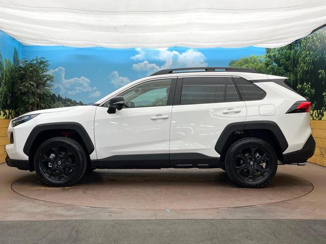ＲＡＶ４ ハイブリッドアドベンチャー　オフロードパッケージＩＩ　登録済未使用車　純正１０．５型ナビ　レーダークルーズ　トヨタセーフティセンス　ブラインドスポットモニター　シートベンチレーション　バックカメラ　メモリーシート　デュアルオートエアコン（32枚目）
