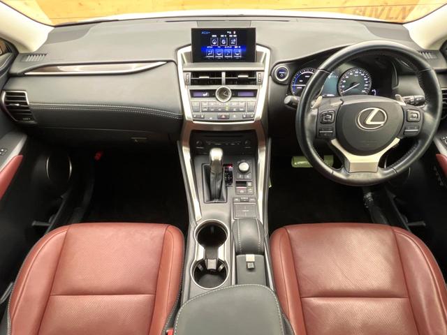 ＮＸ ＮＸ３００ｈ　バージョンＬ　純正ＳＤナビ　プリクラッシュセーフティ　シートベンチレーション　パワーバックドア　メモリー機能付きパワーシート　本革シート　三眼ＬＥＤヘッド　バックカメラ　ドラレコ　ＥＴＣ　クルーズコントロール（2枚目）