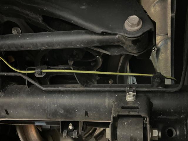 ランドクルーザープラド TX Lパッケージ マットブラックエディション 寒冷地仕様 7人乗り サンルーフ SDナビ バックカメラ セーフティセンス レーダークルーズ 禁煙車 レザーシート 電動格納サードシート 前席シートエアコン ドラレコ コーナーセンサー スマートキー(26枚目)