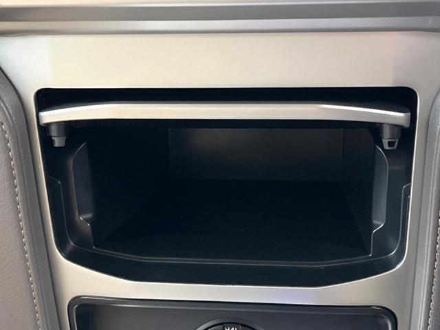 ランドクルーザープラド TX Lパッケージ マットブラックエディション 寒冷地仕様 7人乗り サンルーフ SDナビ バックカメラ セーフティセンス レーダークルーズ 禁煙車 レザーシート 電動格納サードシート 前席シートエアコン ドラレコ コーナーセンサー スマートキー(55枚目)