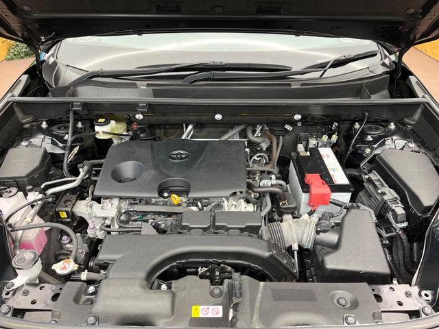 ＲＡＶ４ アドベンチャー　オフロードパッケージ　純正９型ナビ　シートベンチレーション　ブラインドスポットモニター　レーダークルーズコントロール　トヨタセーフティセンス　パワーシート　バックカメラ　オートマチックハイビーム　４ＷＤ（18枚目）