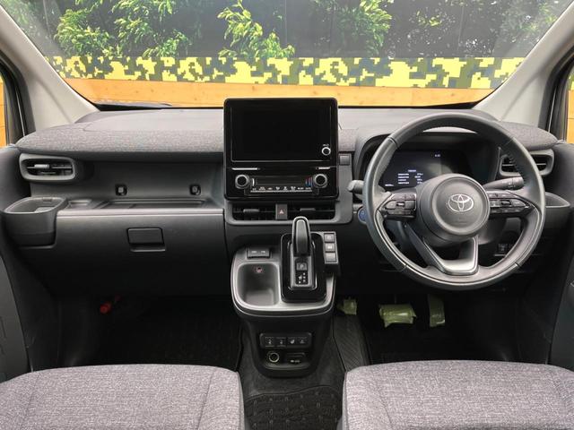 シエンタ ハイブリッドＺ　トヨタセーフティセンス　純正８型ディスプレイ　両側電動ドア　バックカメラ　ブラインドスポットモニター　寒冷地仕様　１００Ｖ電源　コーナーセンサー．ＬＥＤヘッド　ＥＴＣ２．０　純正１５インチアルミ（2枚目）