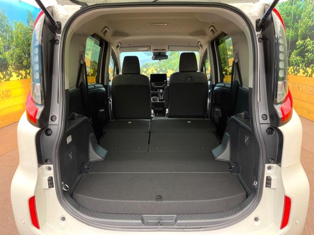 シエンタ ハイブリッドＺ　トヨタセーフティセンス　純正８型ディスプレイ　両側電動ドア　バックカメラ　ブラインドスポットモニター　寒冷地仕様　１００Ｖ電源　コーナーセンサー．ＬＥＤヘッド　ＥＴＣ２．０　純正１５インチアルミ（10枚目）