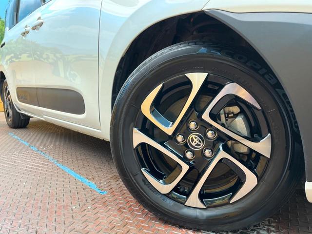 シエンタ ハイブリッドＺ　トヨタセーフティセンス　純正８型ディスプレイ　両側電動ドア　バックカメラ　ブラインドスポットモニター　寒冷地仕様　１００Ｖ電源　コーナーセンサー．ＬＥＤヘッド　ＥＴＣ２．０　純正１５インチアルミ（13枚目）