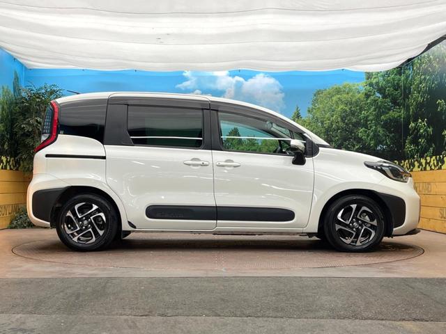 シエンタ ハイブリッドＺ　トヨタセーフティセンス　純正８型ディスプレイ　両側電動ドア　バックカメラ　ブラインドスポットモニター　寒冷地仕様　１００Ｖ電源　コーナーセンサー．ＬＥＤヘッド　ＥＴＣ２．０　純正１５インチアルミ（28枚目）