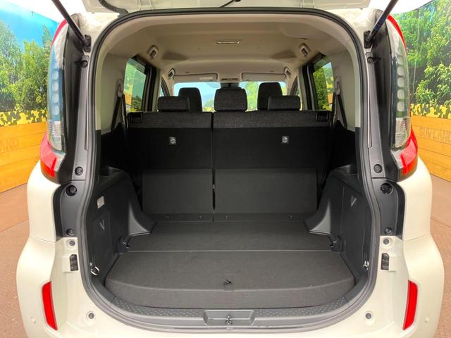 シエンタ ハイブリッドＺ　トヨタセーフティセンス　純正８型ディスプレイ　両側電動ドア　バックカメラ　ブラインドスポットモニター　寒冷地仕様　１００Ｖ電源　コーナーセンサー．ＬＥＤヘッド　ＥＴＣ２．０　純正１５インチアルミ（32枚目）