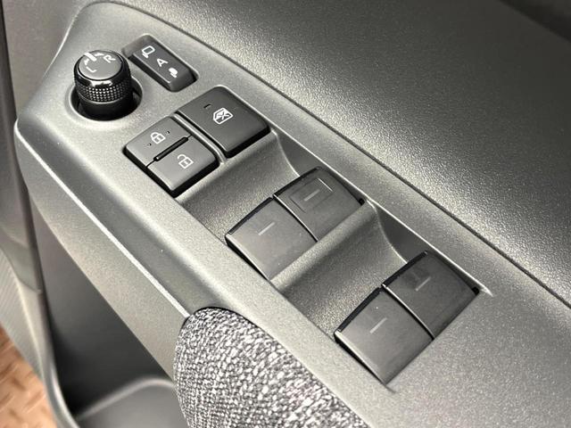 シエンタ ハイブリッドＺ　トヨタセーフティセンス　純正８型ディスプレイ　両側電動ドア　バックカメラ　ブラインドスポットモニター　寒冷地仕様　１００Ｖ電源　コーナーセンサー．ＬＥＤヘッド　ＥＴＣ２．０　純正１５インチアルミ（41枚目）