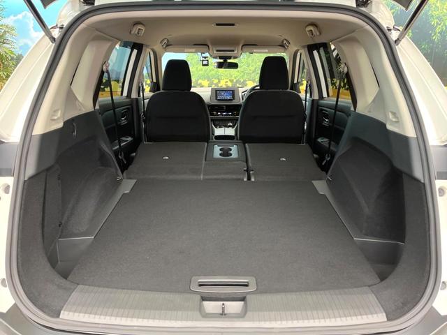 エクストレイル S e-4ORCE 衝突被害軽減システム クルーズコントロール エアコン デュアル 電動格納ミラー コーナーセンサー レーンアシスト 純正18インチアルミ オートマチックハイビーム 車線逸脱警報(10枚目)