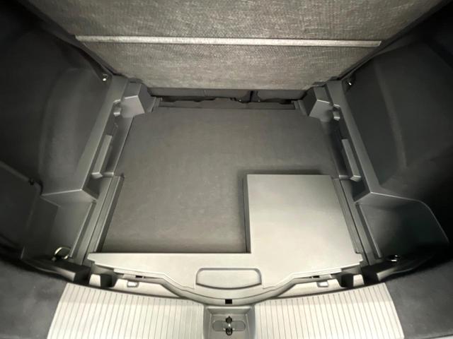 エクストレイル S e-4ORCE 衝突被害軽減システム クルーズコントロール エアコン デュアル 電動格納ミラー コーナーセンサー レーンアシスト 純正18インチアルミ オートマチックハイビーム 車線逸脱警報(40枚目)