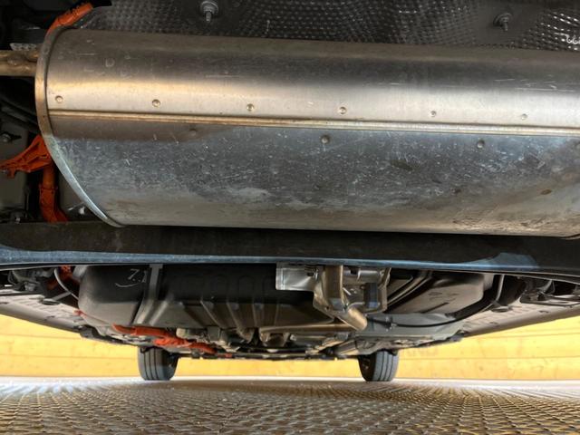 シエンタ ハイブリッドＺ　純正１０．５型ナビ　全周囲カメラ　両側電動スライド　ＡＣ１００Ｖ電源　トヨタセーフティセンス　ブラインドスポットモニター　レーダークルーズコントロール　シートヒーター　クリアランスソナー（19枚目）