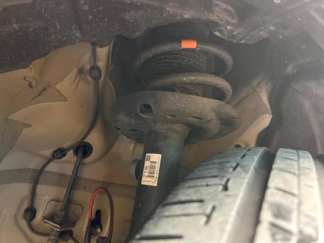 シエンタ ハイブリッドＺ　純正１０．５型ナビ　全周囲カメラ　両側電動スライド　ＡＣ１００Ｖ電源　トヨタセーフティセンス　ブラインドスポットモニター　レーダークルーズコントロール　シートヒーター　クリアランスソナー（20枚目）