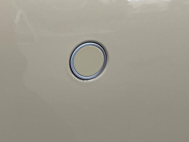 シエンタ ハイブリッドＺ　純正１０．５型ナビ　全周囲カメラ　両側電動スライド　ＡＣ１００Ｖ電源　トヨタセーフティセンス　ブラインドスポットモニター　レーダークルーズコントロール　シートヒーター　クリアランスソナー（27枚目）