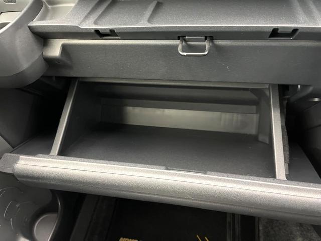 シエンタ ハイブリッドＺ　純正１０．５型ナビ　全周囲カメラ　両側電動スライド　ＡＣ１００Ｖ電源　トヨタセーフティセンス　ブラインドスポットモニター　レーダークルーズコントロール　シートヒーター　クリアランスソナー（60枚目）