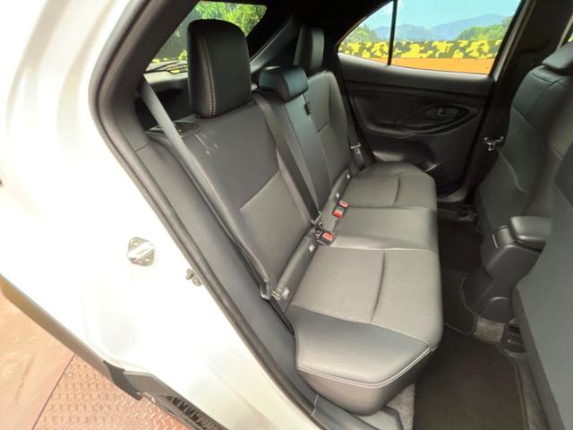 ヤリスクロス Ｚ　純正８型ナビ　トヨタセーフティセンス　レーダークルーズコントロール　シートヒーター　パワーシート　ブラインドスポットモニター　ハーフレザーシート　ＬＥＤヘッド　クリアランスソナー（9枚目）